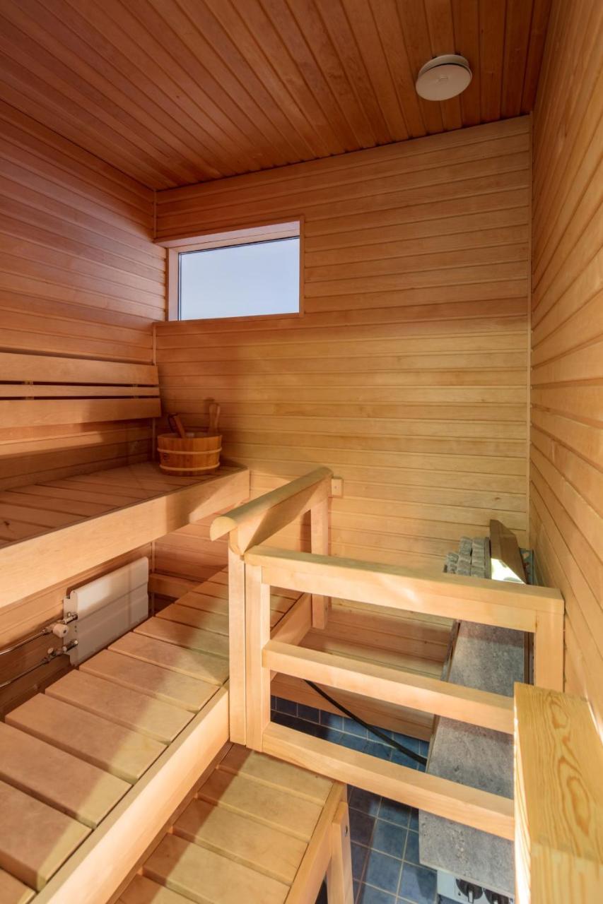 City Center Park View Studio With Sauna And Balcony Apartamento Helsínquia Exterior foto